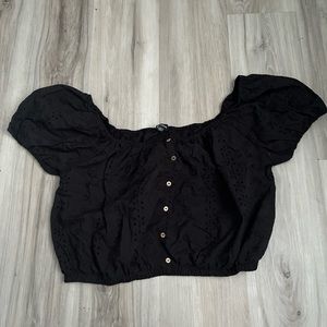 black crop